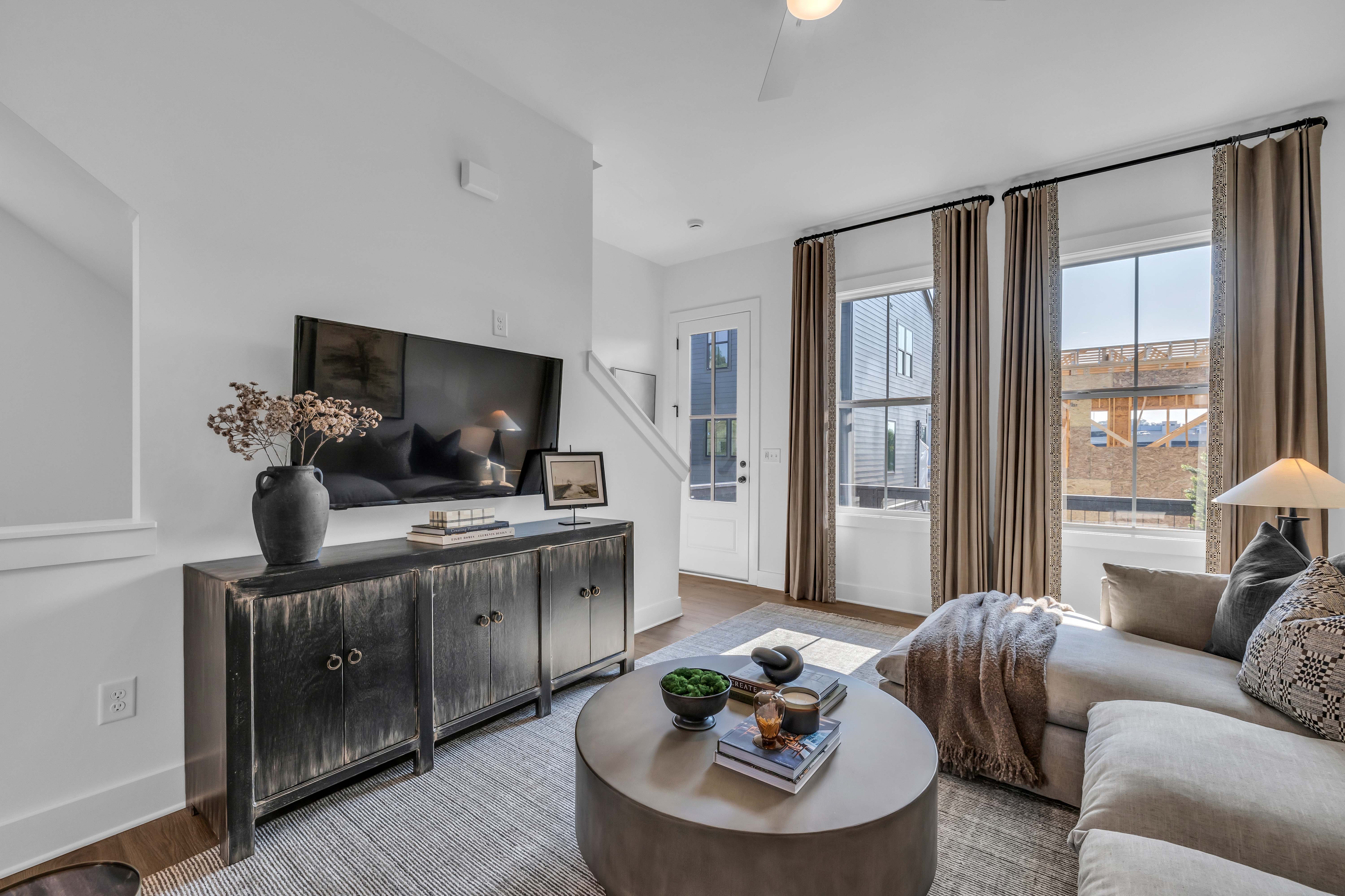 8-print-105-peerless-ave