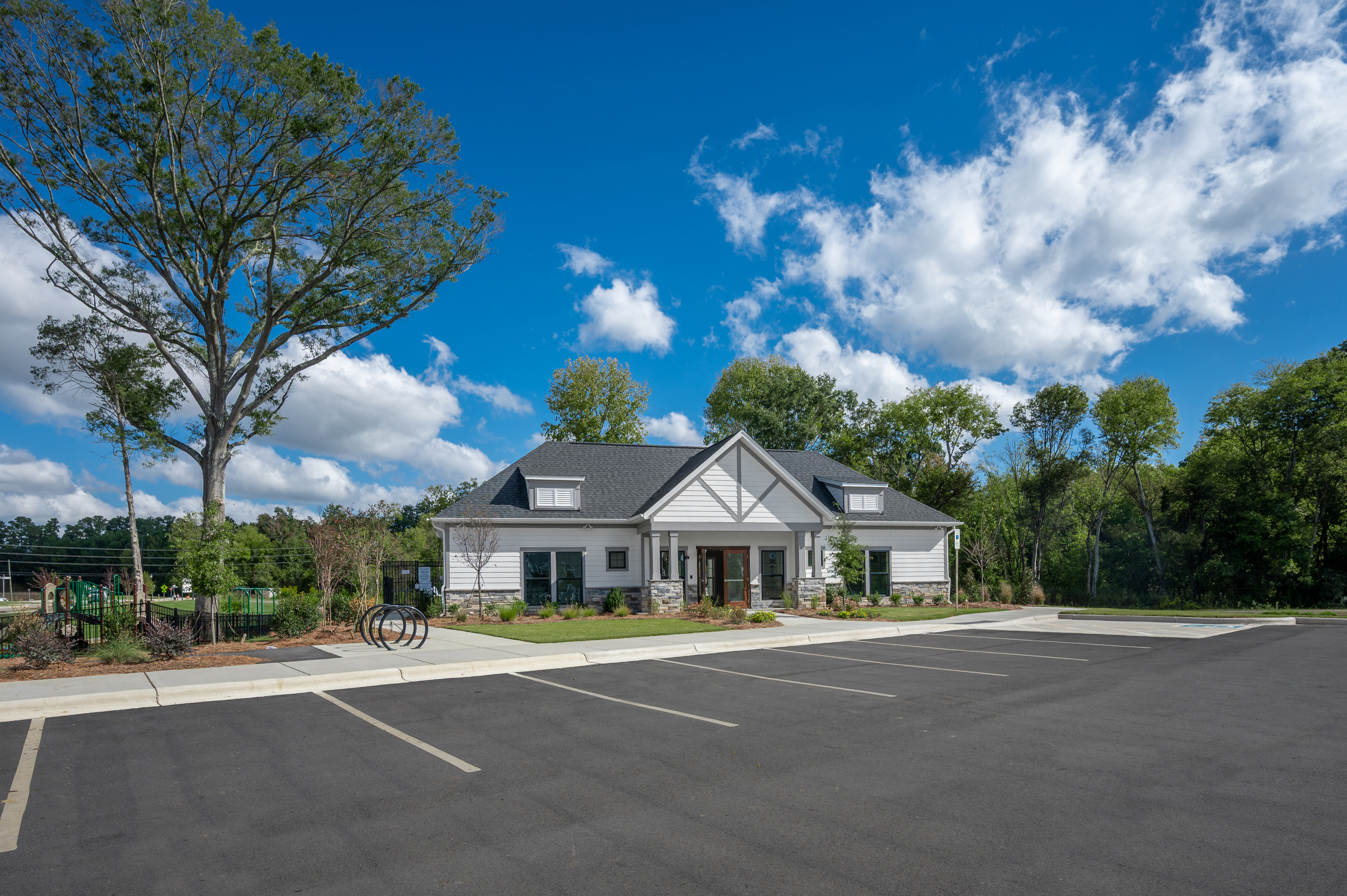 Camellia Gardens Pool & Clubhouse (2)