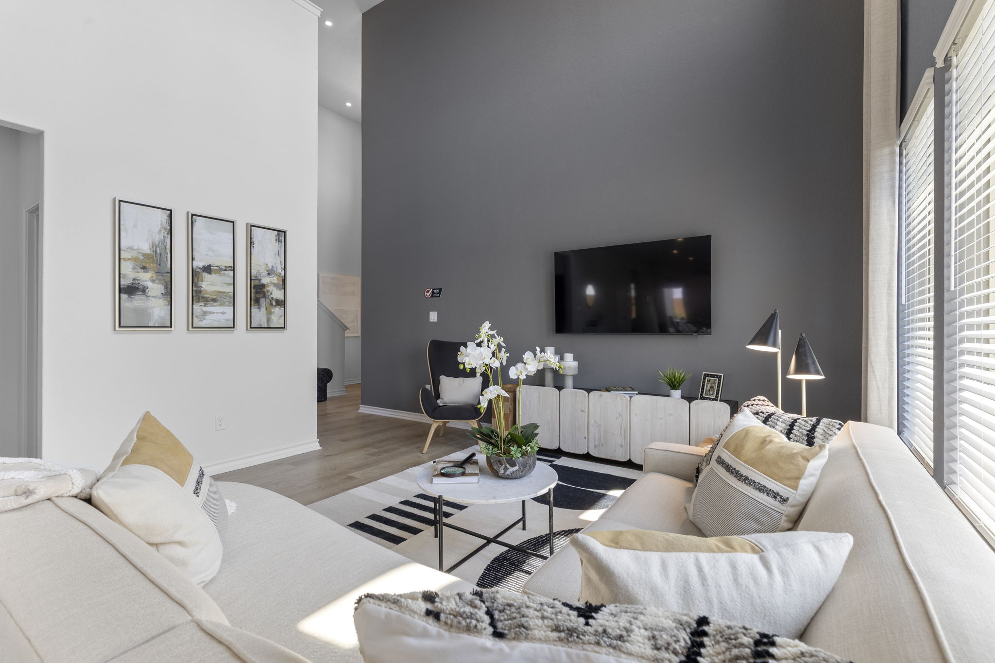 20-web-or-mls-R6__5467