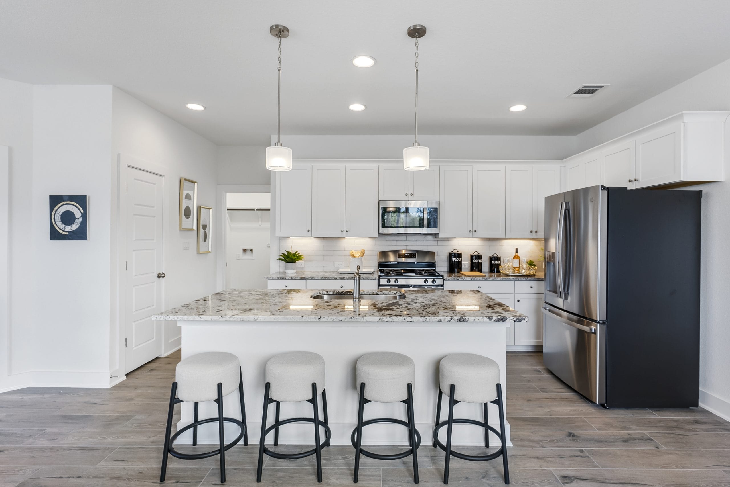 Edgewater-1330-Kitchen