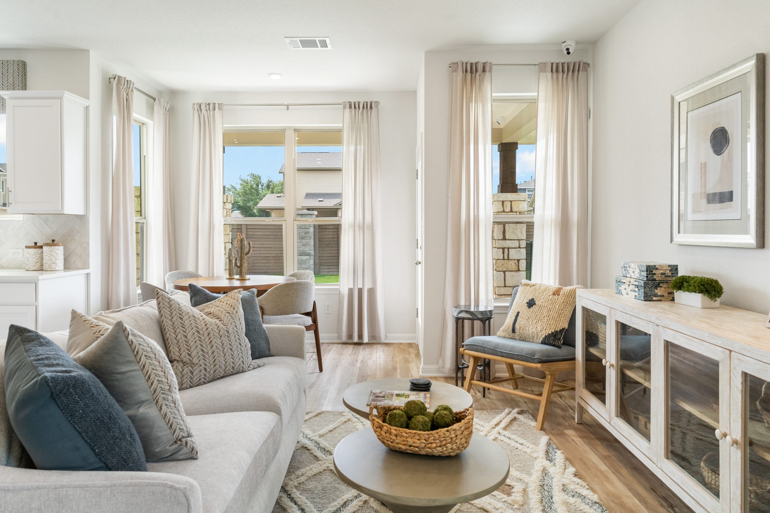 TheAbbey-WithGarage-Living